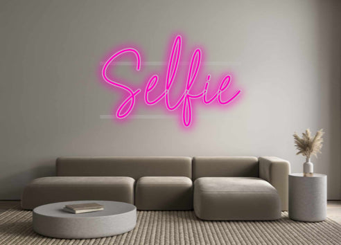 Custom Neon: Selfie