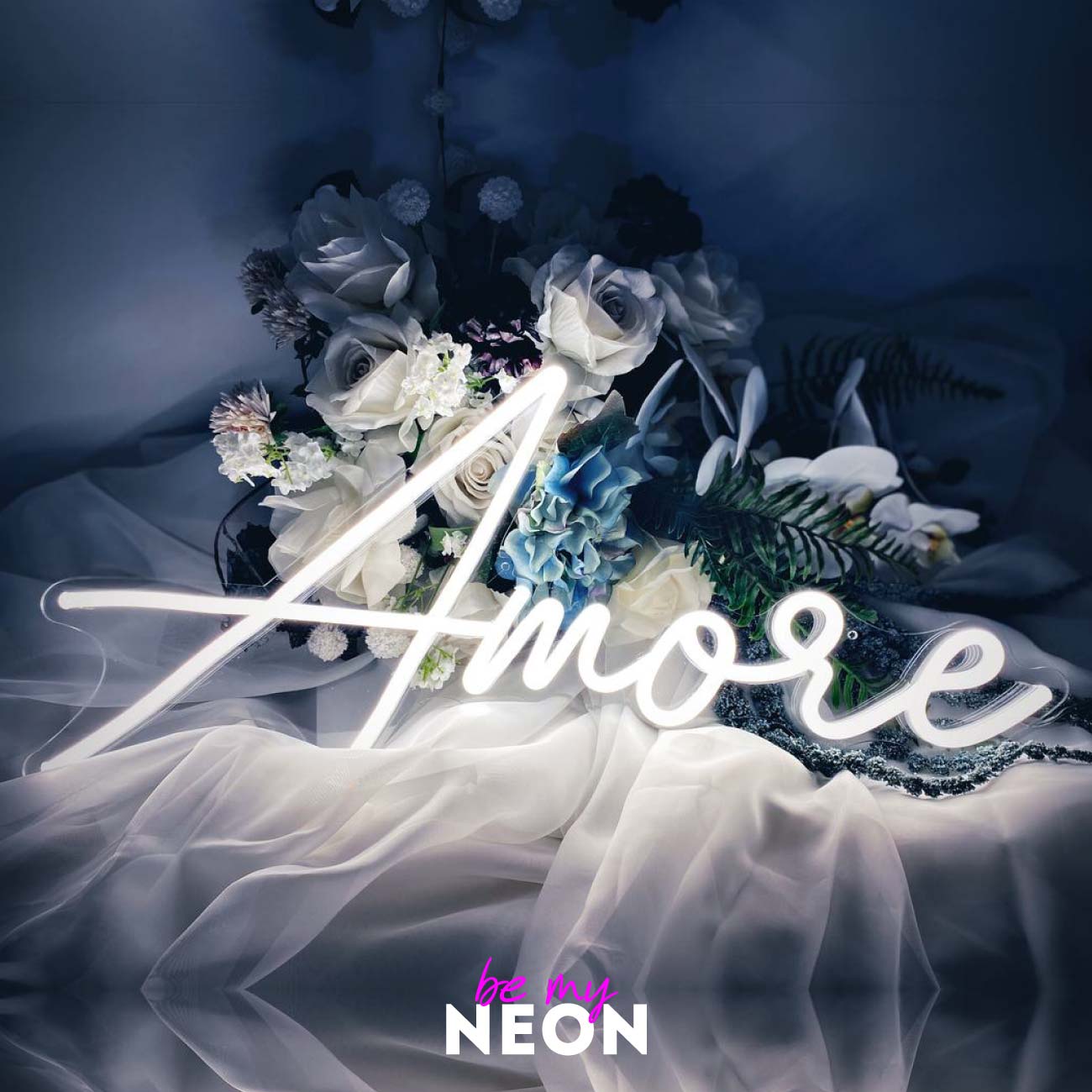"Amore" Liebes - Leuchtschrift aus LED Neon