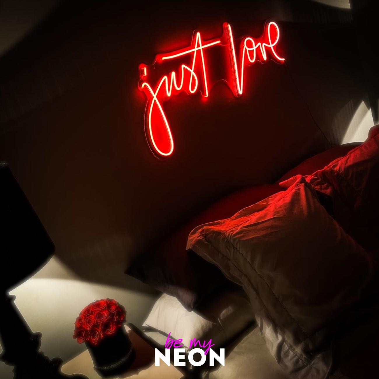 "just love." Leuchtmotiv aus LED Neon