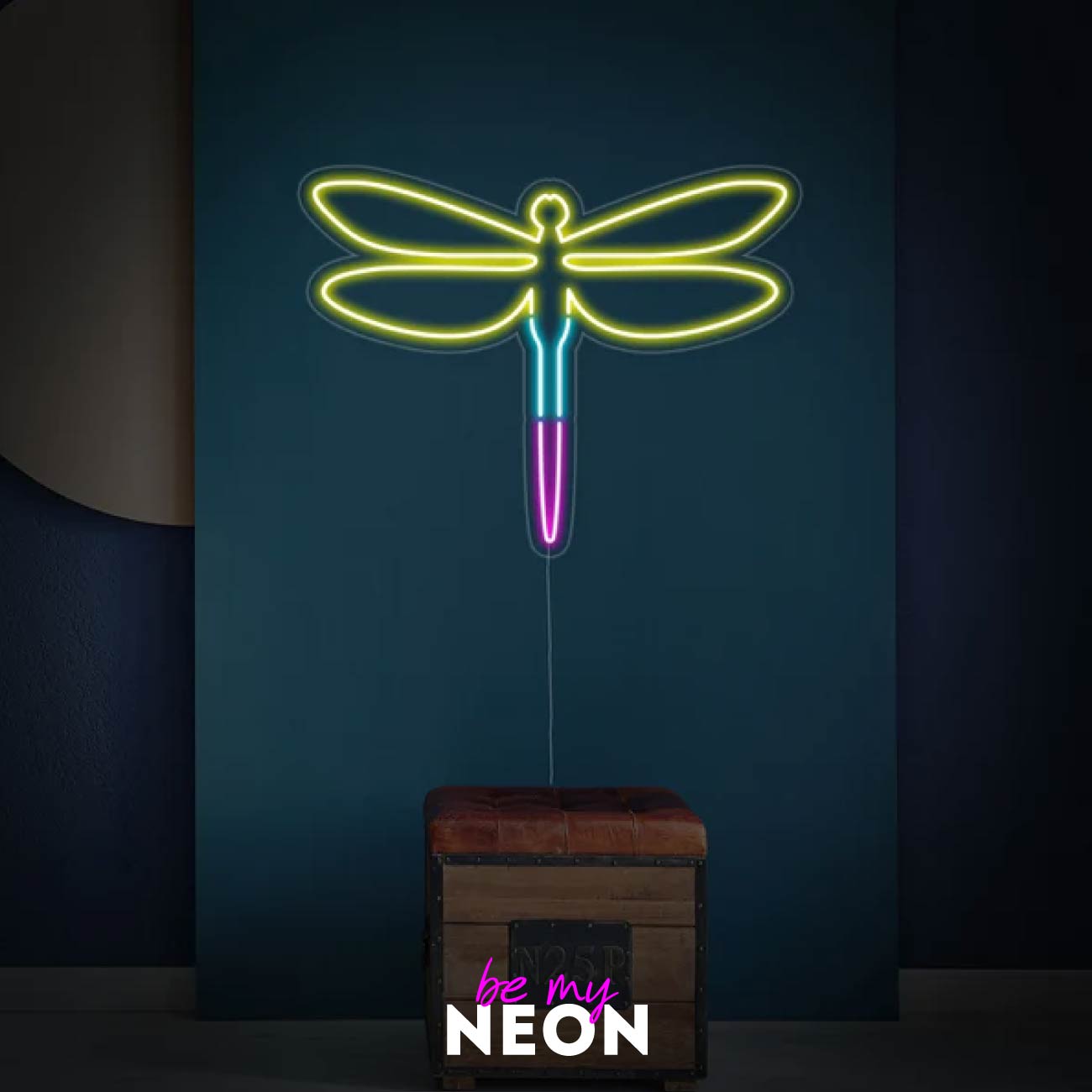 "Libelle" Leuchtmotiv aus LED Neon