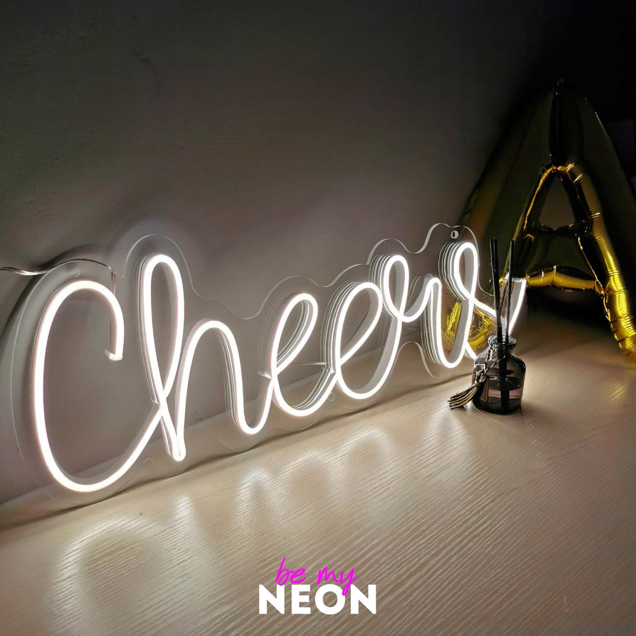 "Cheers" LED Neonschild