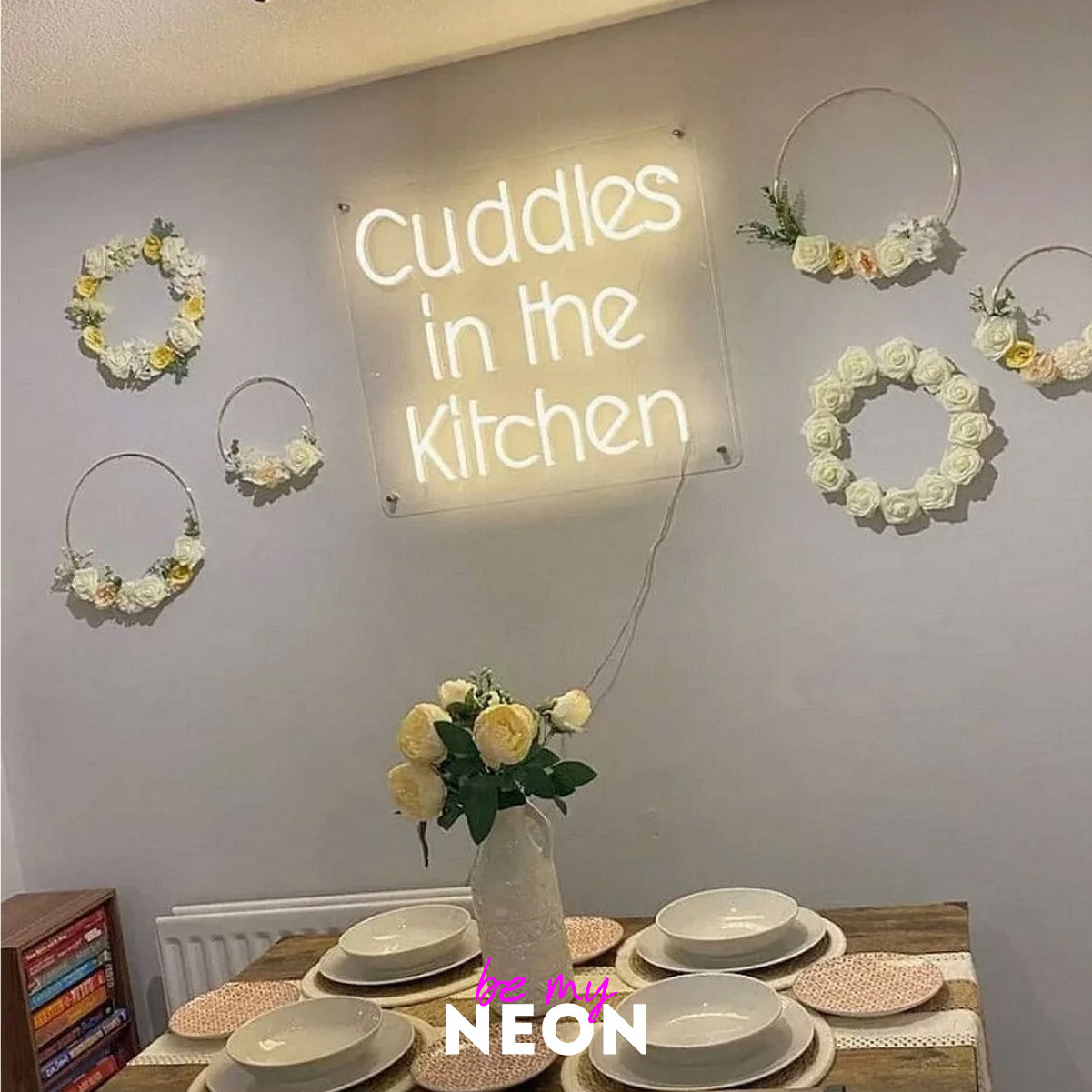 "cuddles in the kitchen" LED Neonschild